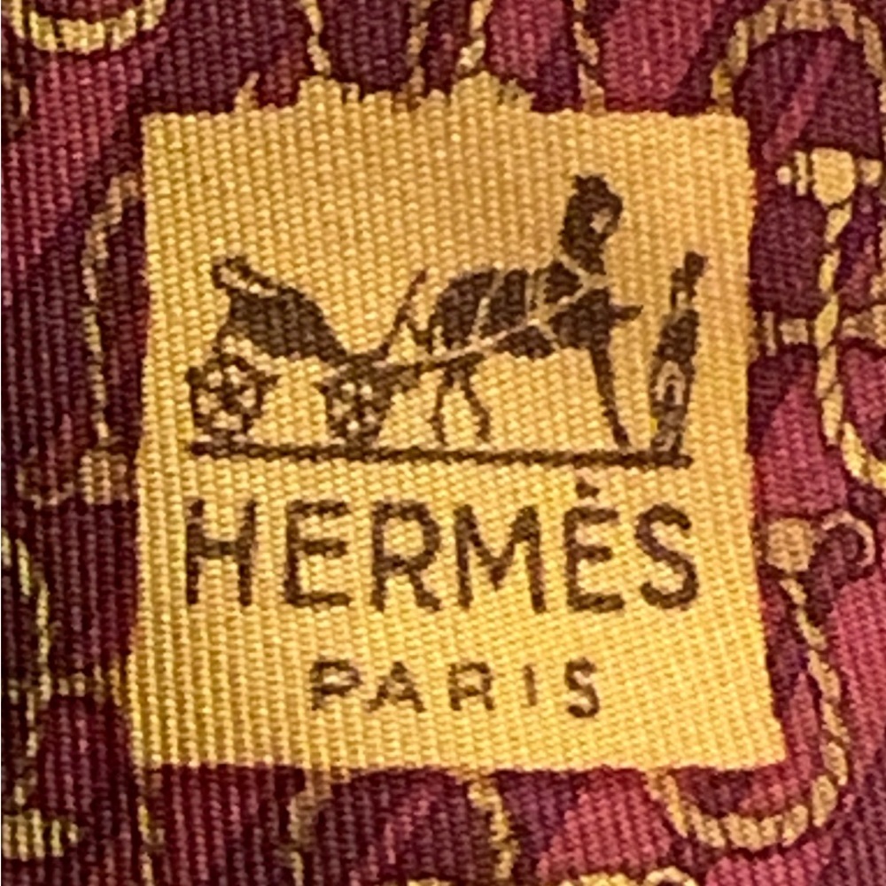HERMÈS PARIS Gold Burgundy Equestrian Pattern Silk Tie France 56"- 3.25" Luxe - Picture 2 of 7